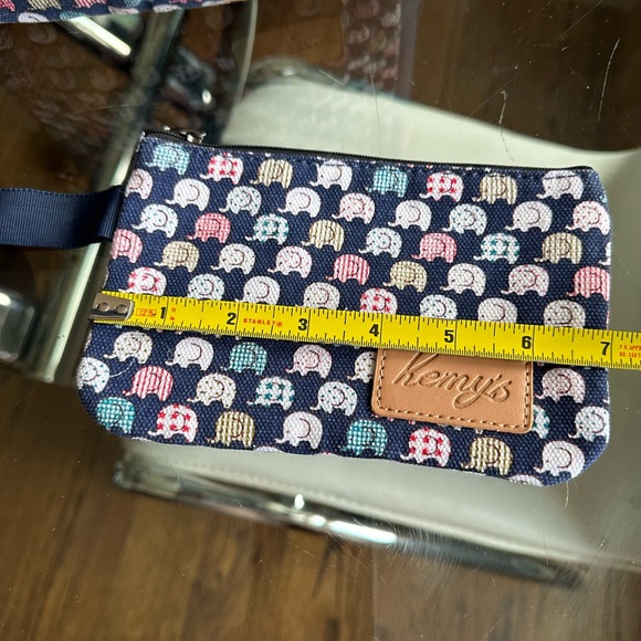Kemy's • Crossbody Purse Handbag Bag Elephant Print • baby Blue new - Picture 9 of 10